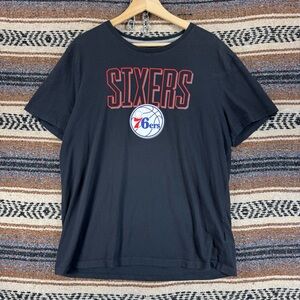 Black Philadelphia 76ers T-shirt Size XL